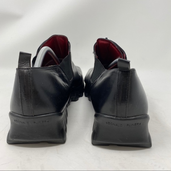 Donald J Pilsner black leather shoes ridged bottom - Picture 5 of 6